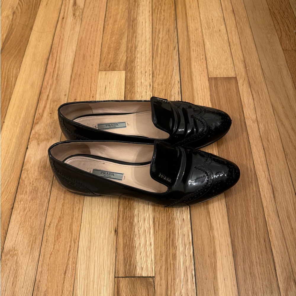 Prada Women’s Patent Oxford Loafers - Picture 2 of 4